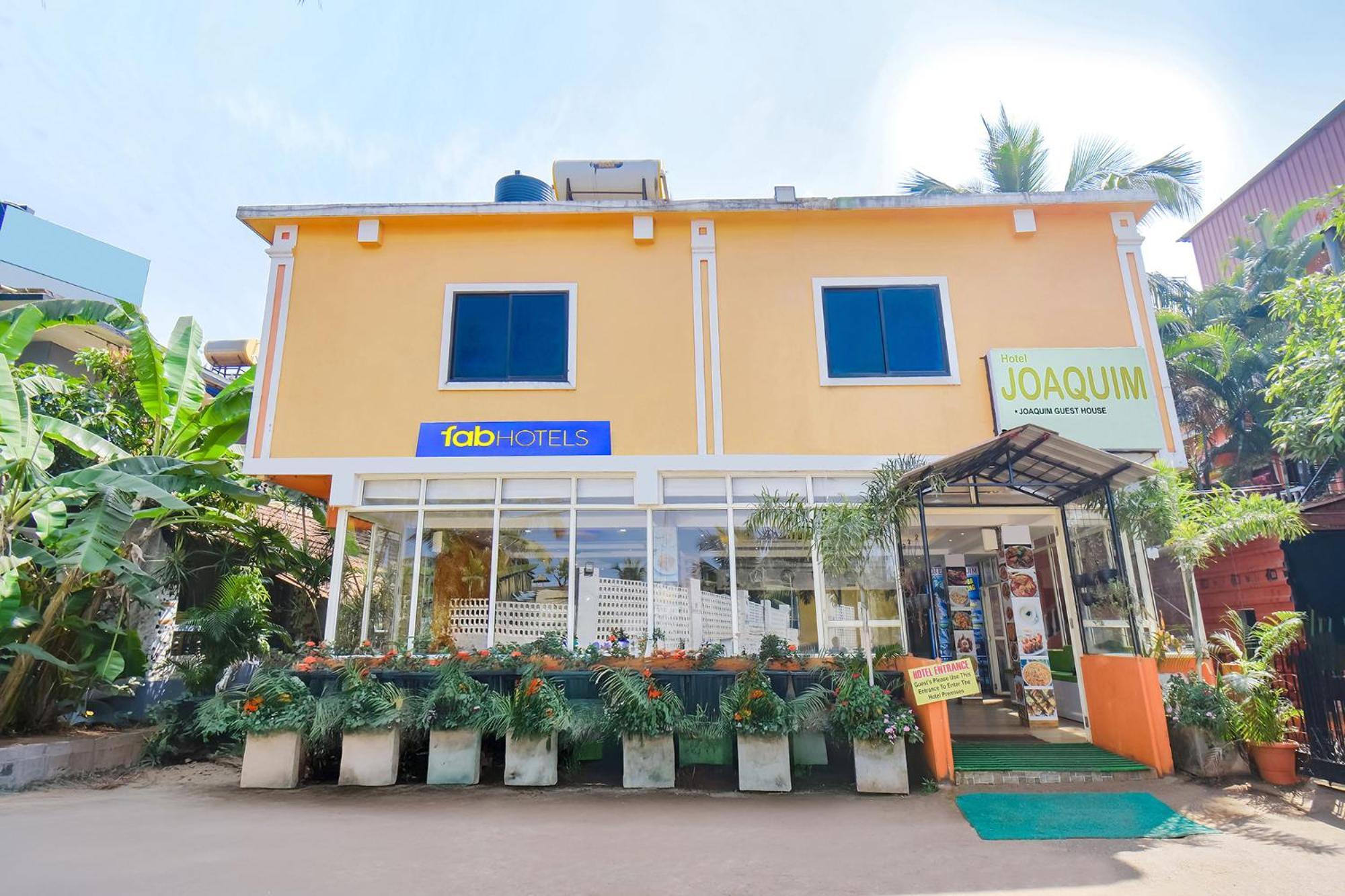 Fabhotel Joaquim Beachside Resort - Nr Tito'S Lane, Baga Beach Екстер'єр фото